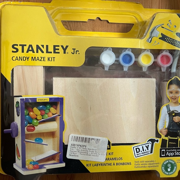 Stanley Jr. Candy Maze Kit 23 pcs DIY for Kids Ages 5+ Build, Play, Works - New - Picture 2 of 2